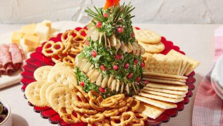 “Tree’s a Crowd” Cheese Ball