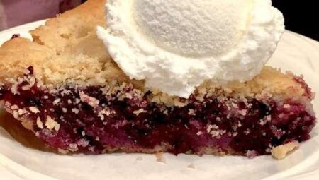 Marry-Me Blueberry Pie
