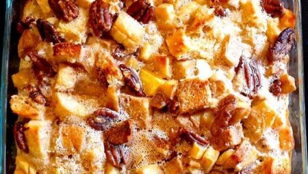 Cinnamon-Apple Strata